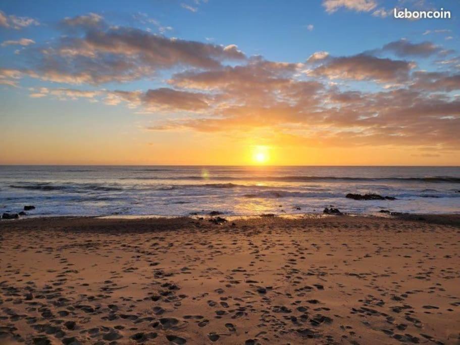 Charmante Maison De Plage ブルティニョール・シュル・メール エクステリア 写真
